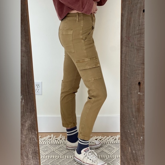 Universal Thread Denim - High rise slim straight leg cargo pant, 25R